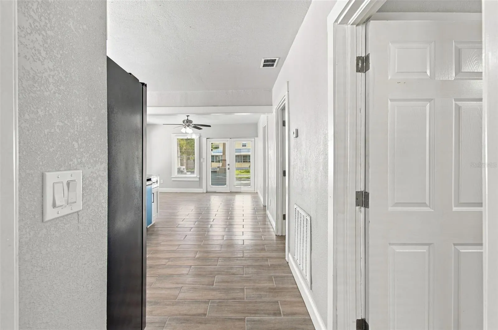 2230 9TH AVE W