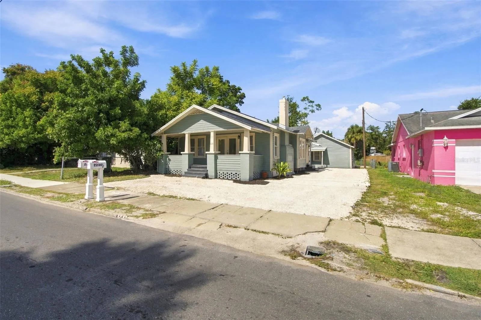 2230 9TH AVE W