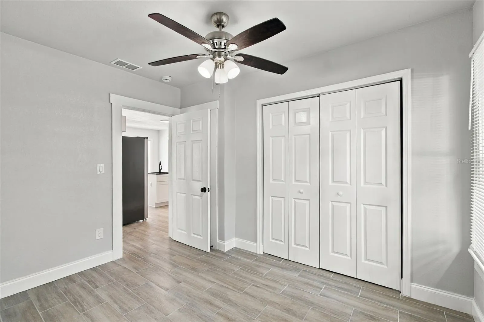 2230 9TH AVE W