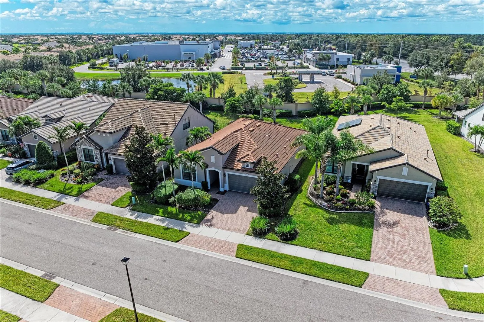 11025 SANDHILL PRESERVE DR