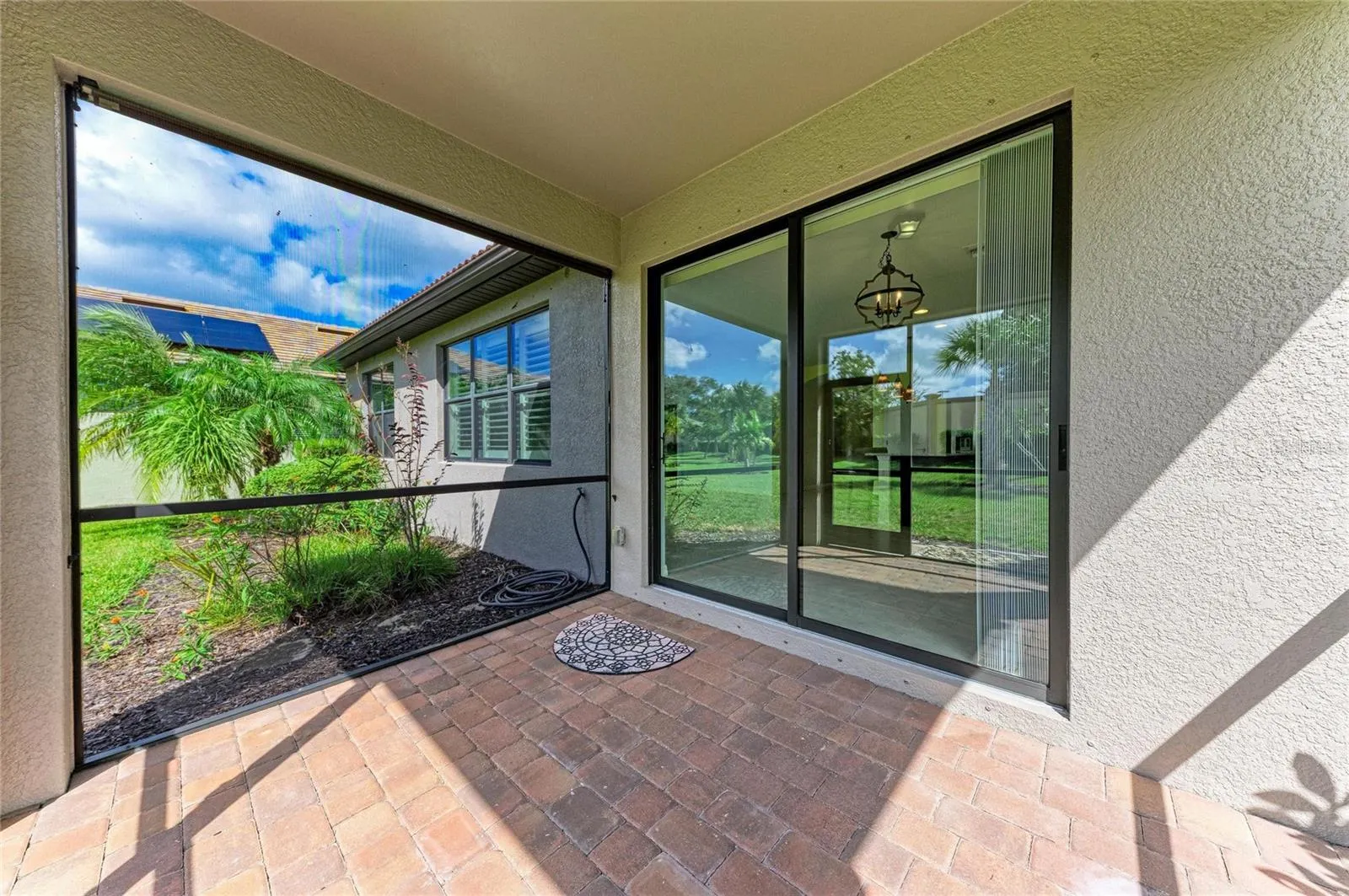 11025 SANDHILL PRESERVE DR