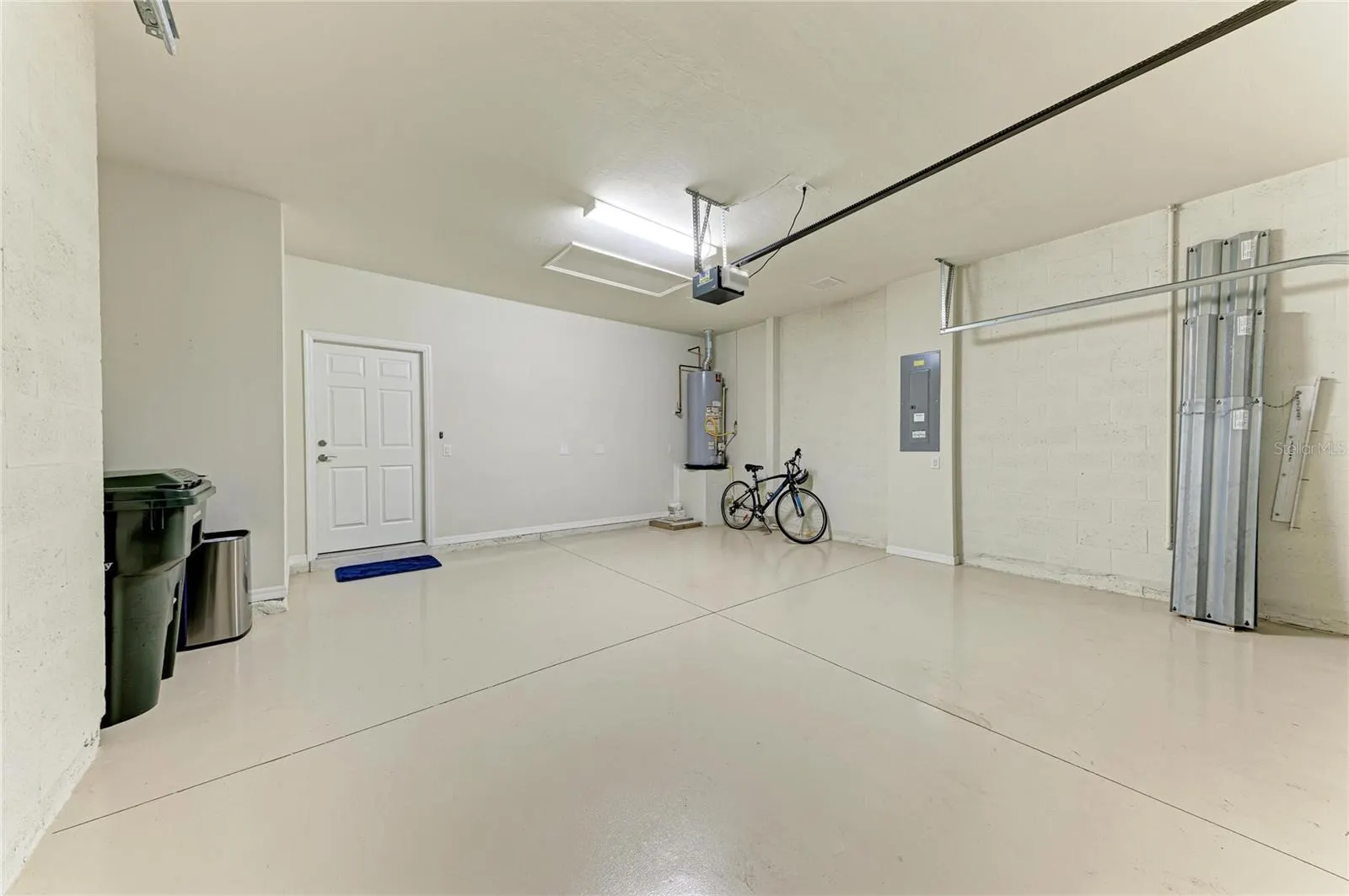 11025 SANDHILL PRESERVE DR