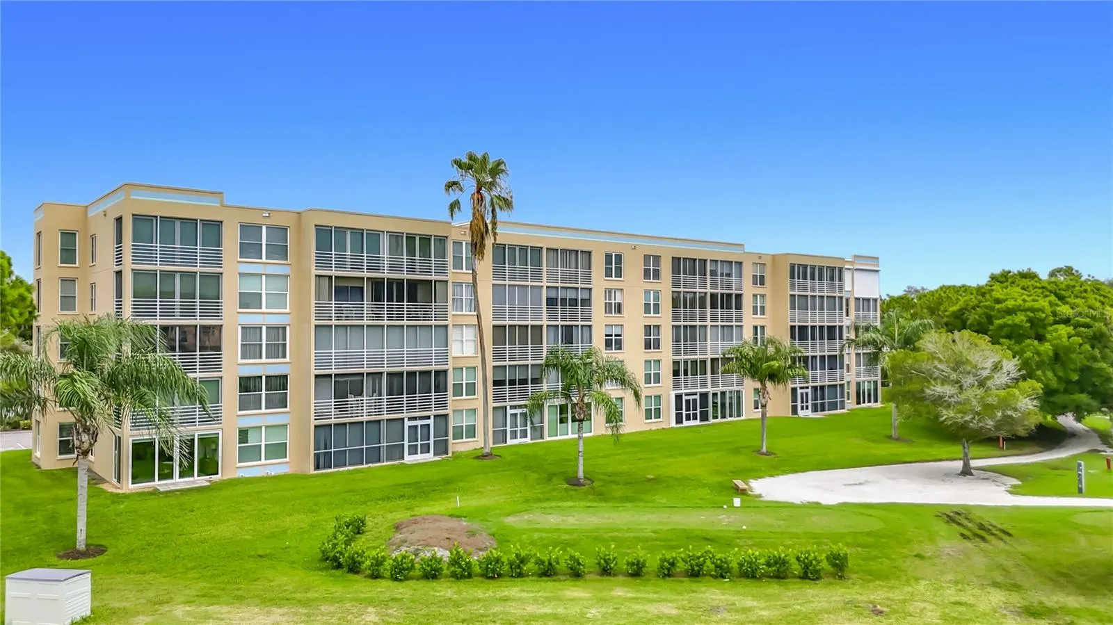 3750 PINEBROOK CIR #503 #503