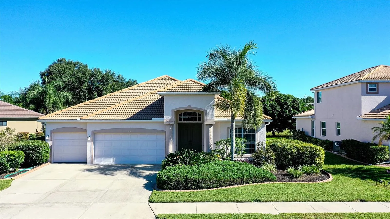 1595 PINYON PINE DR