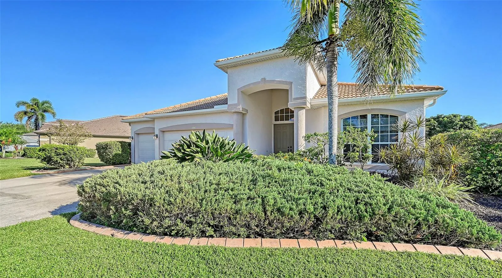 1595 PINYON PINE DR