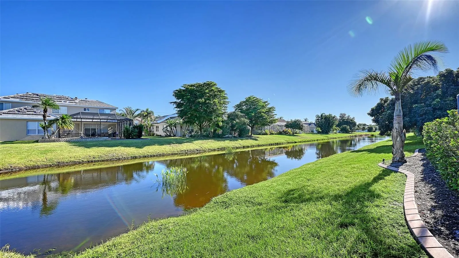 1595 PINYON PINE DR