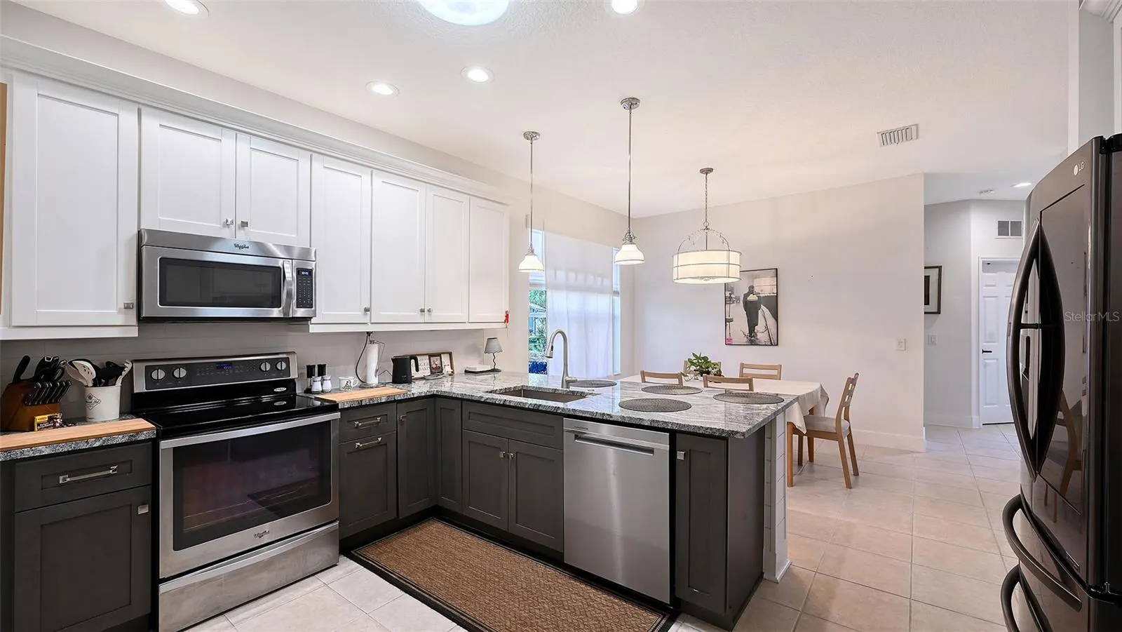 1595 PINYON PINE DR