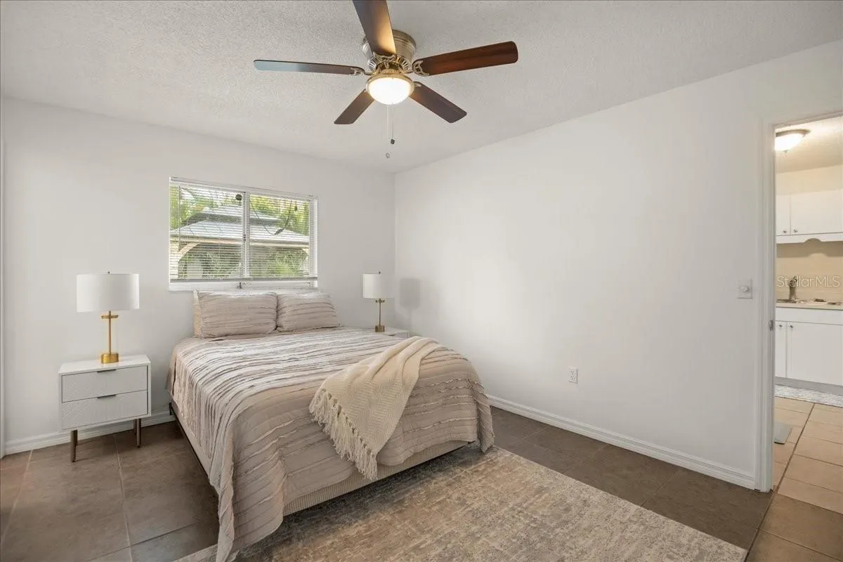 2201 54TH AVENUE DR W