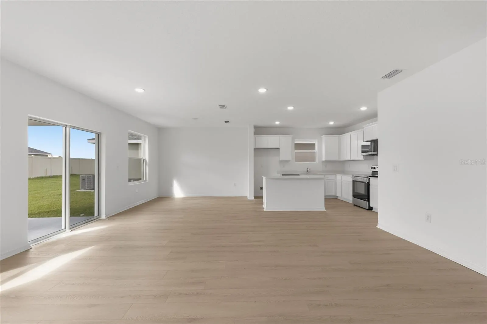 13009 RED DEER PL