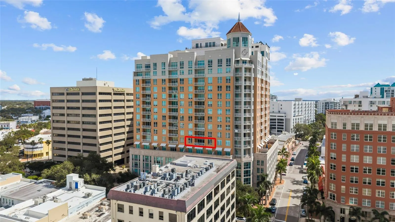 1350 MAIN ST #704 #704