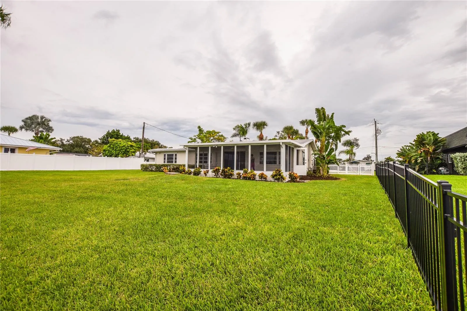 321 BAYSHORE RD