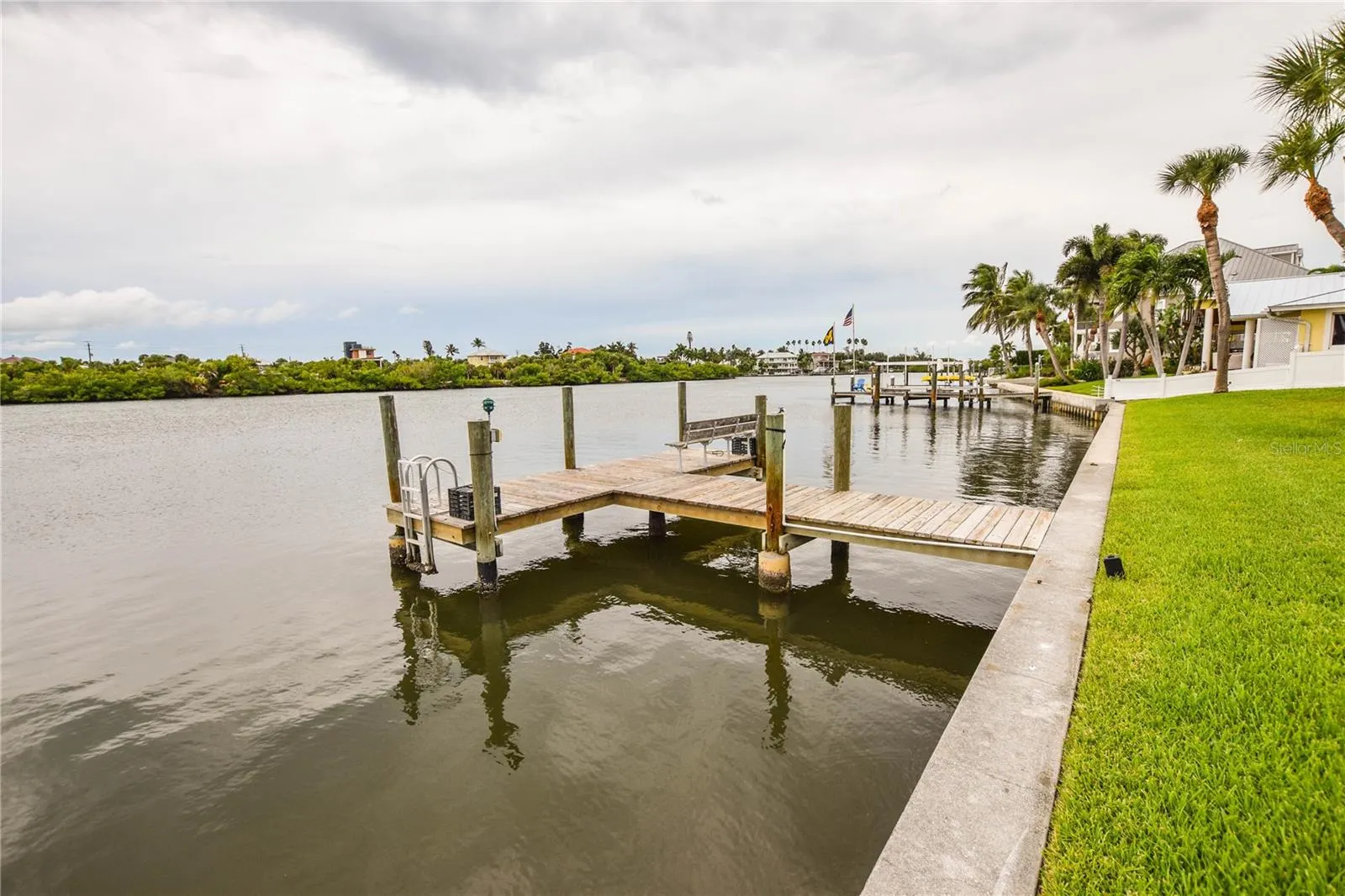 321 BAYSHORE RD
