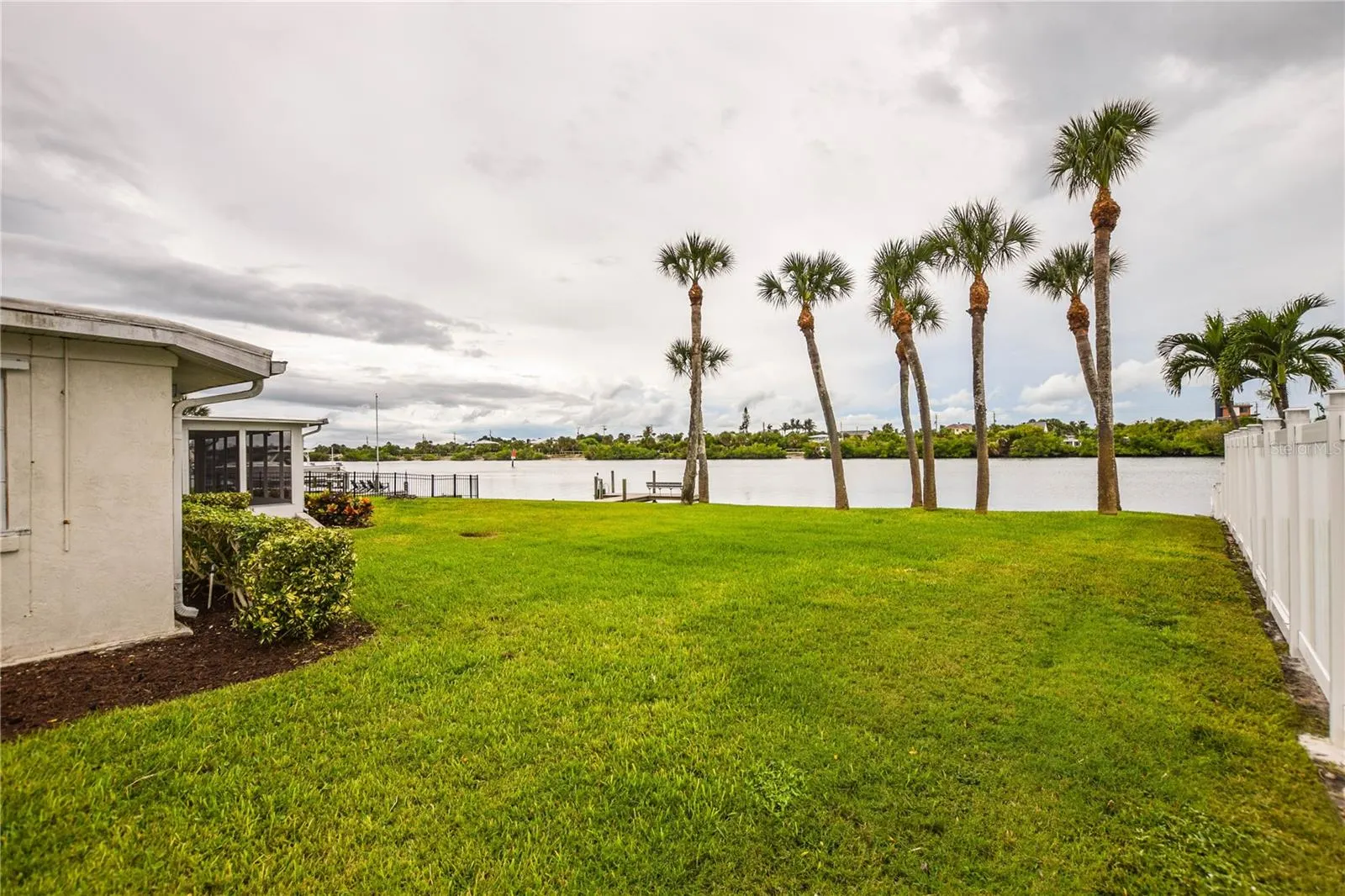 321 BAYSHORE RD