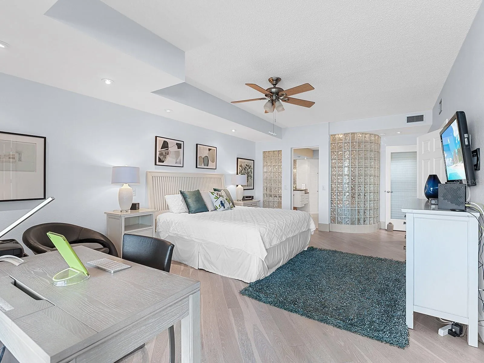 3860 MARINERS WAY #413A #413A