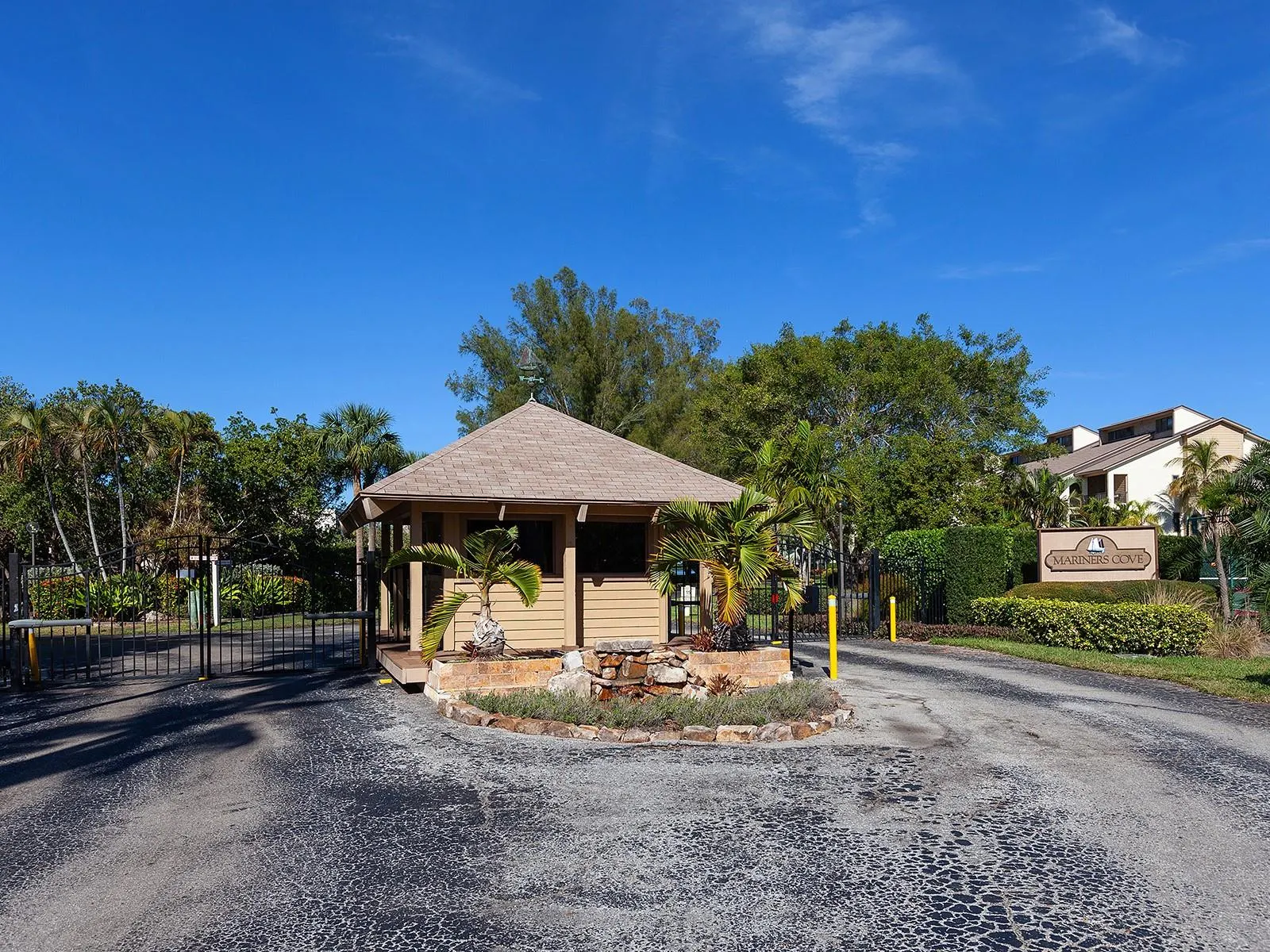 3860 MARINERS WAY #413A #413A