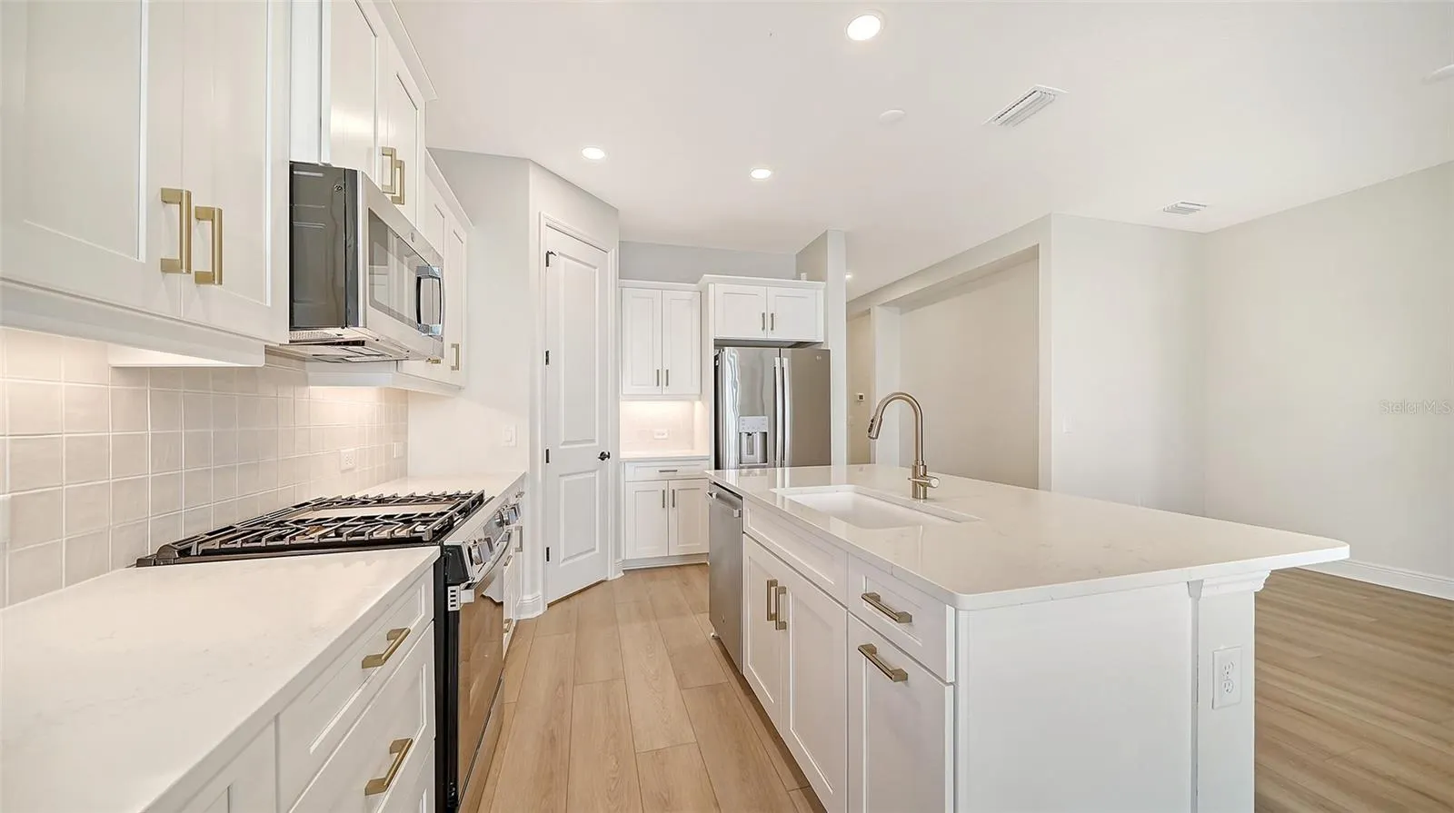 6334 DRY TORTUGAS DR