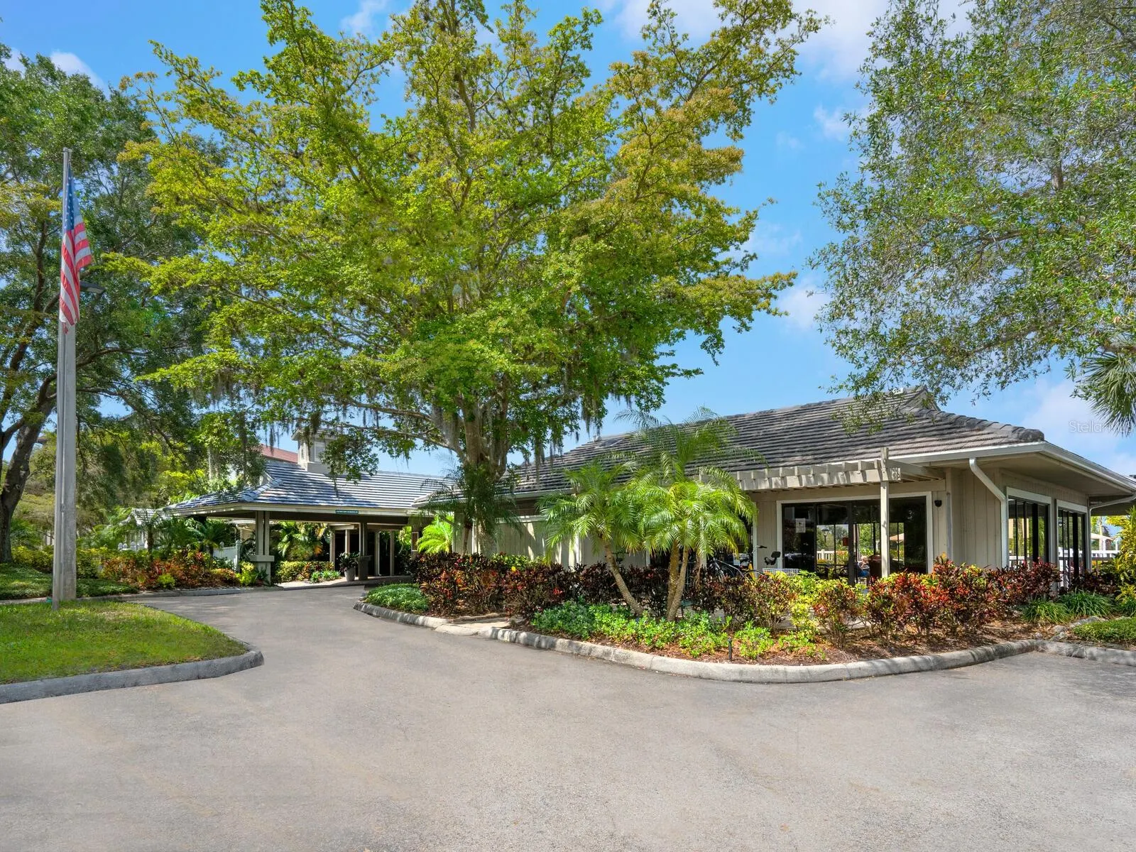 5430 EAGLES POINT CIR #101 #101