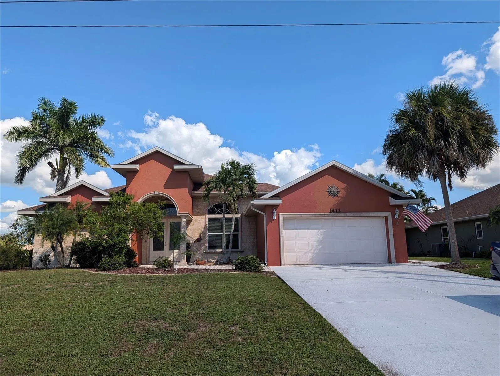 2412 RIO DE JANEIRO AVE