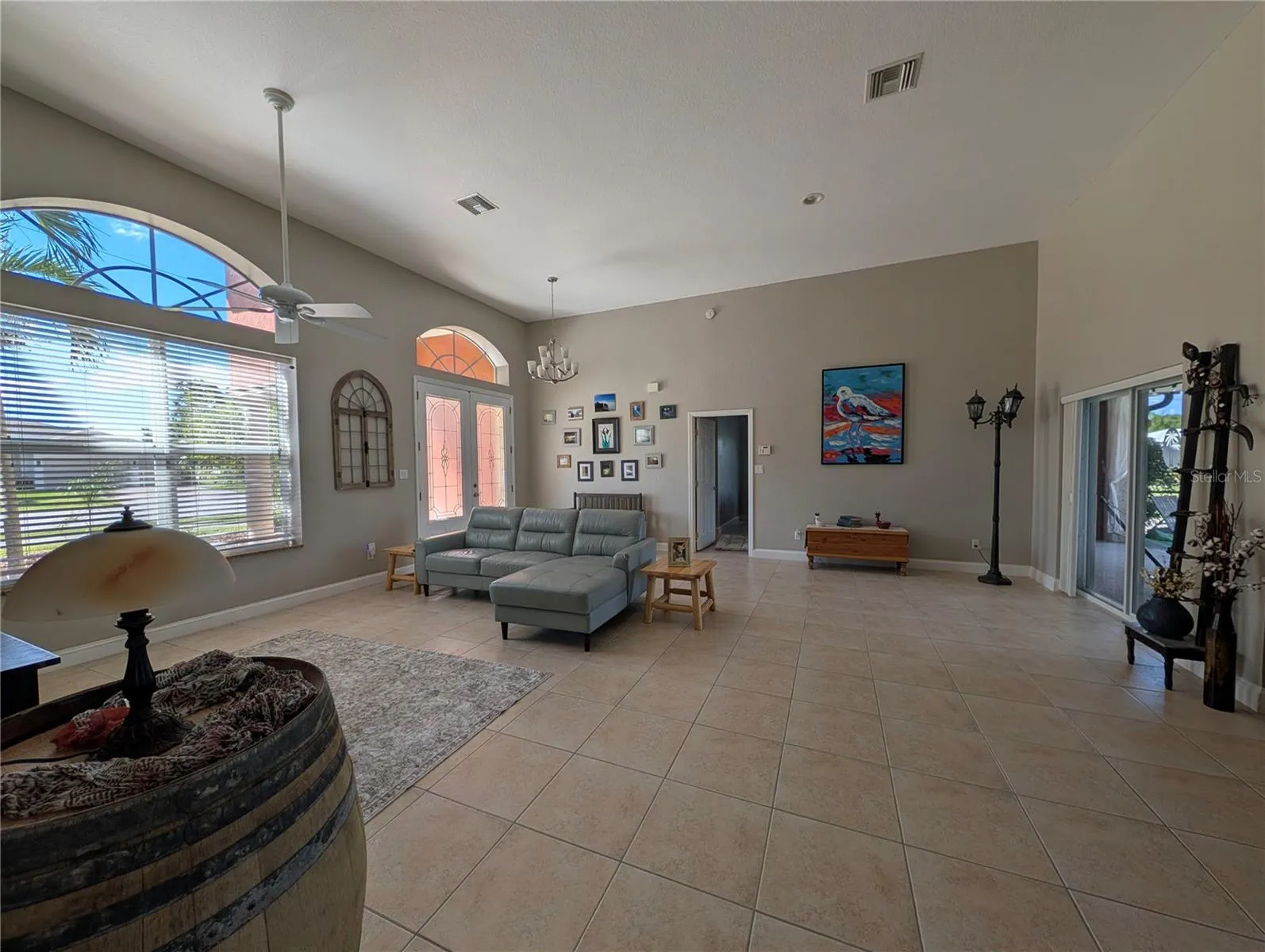 2412 RIO DE JANEIRO AVE