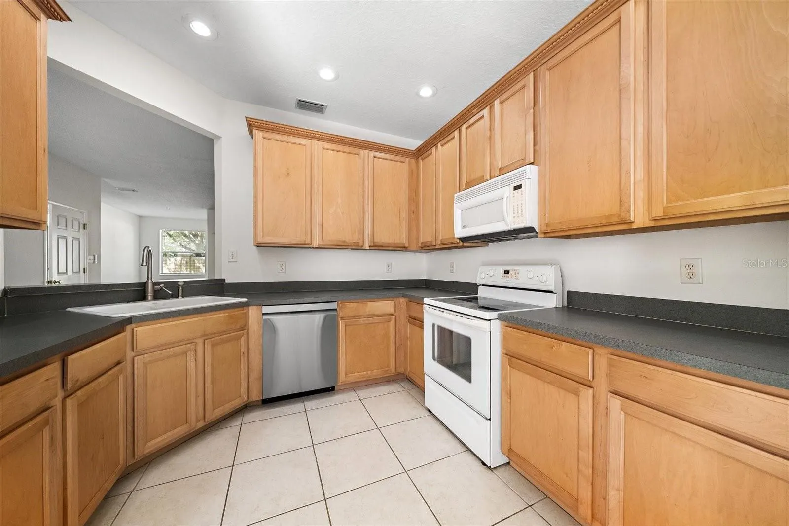 3429 PARKRIDGE CIR #19-103 #19-103