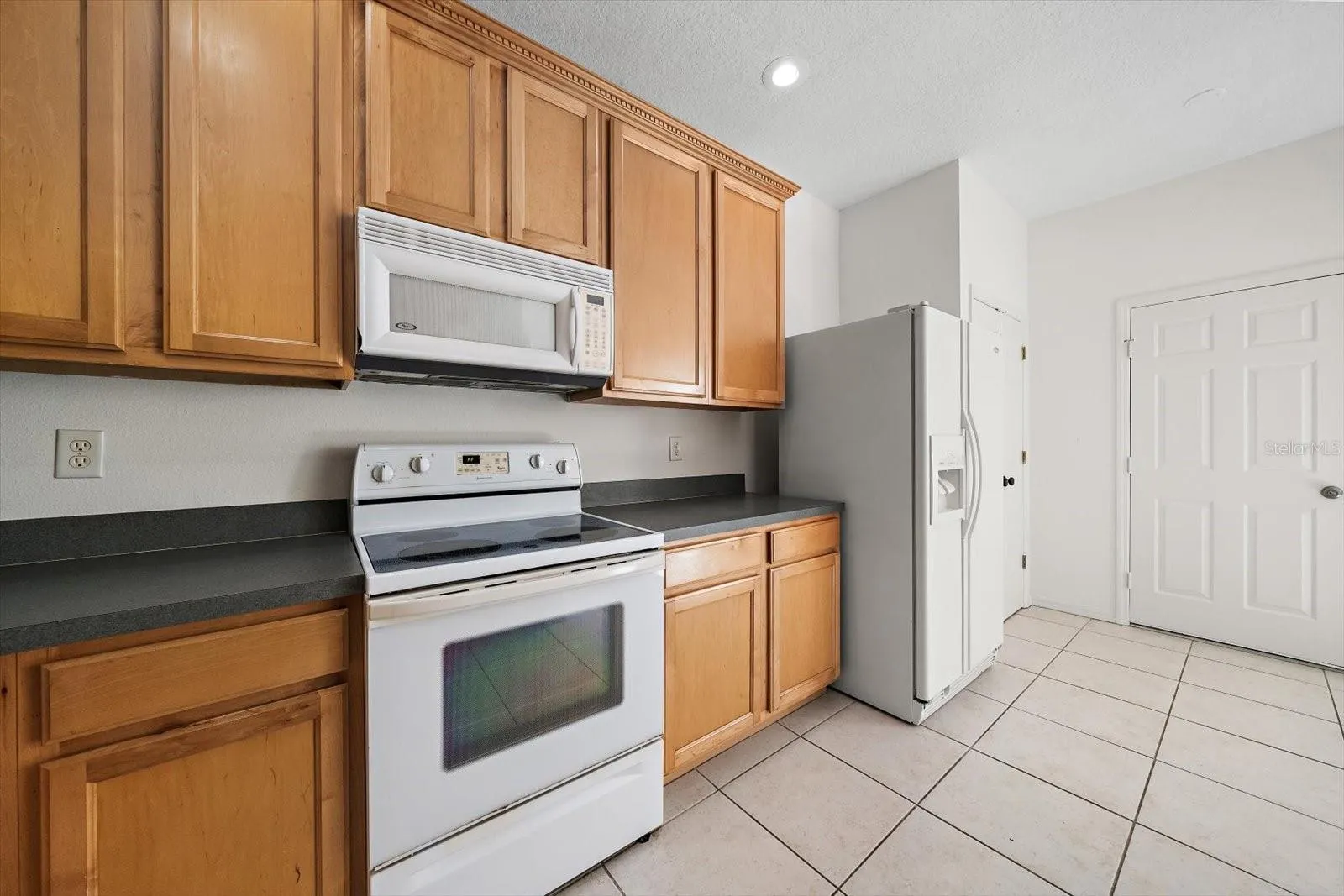 3429 PARKRIDGE CIR #19-103 #19-103