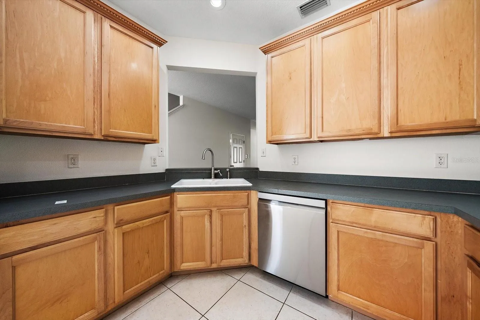 3429 PARKRIDGE CIR #19-103 #19-103