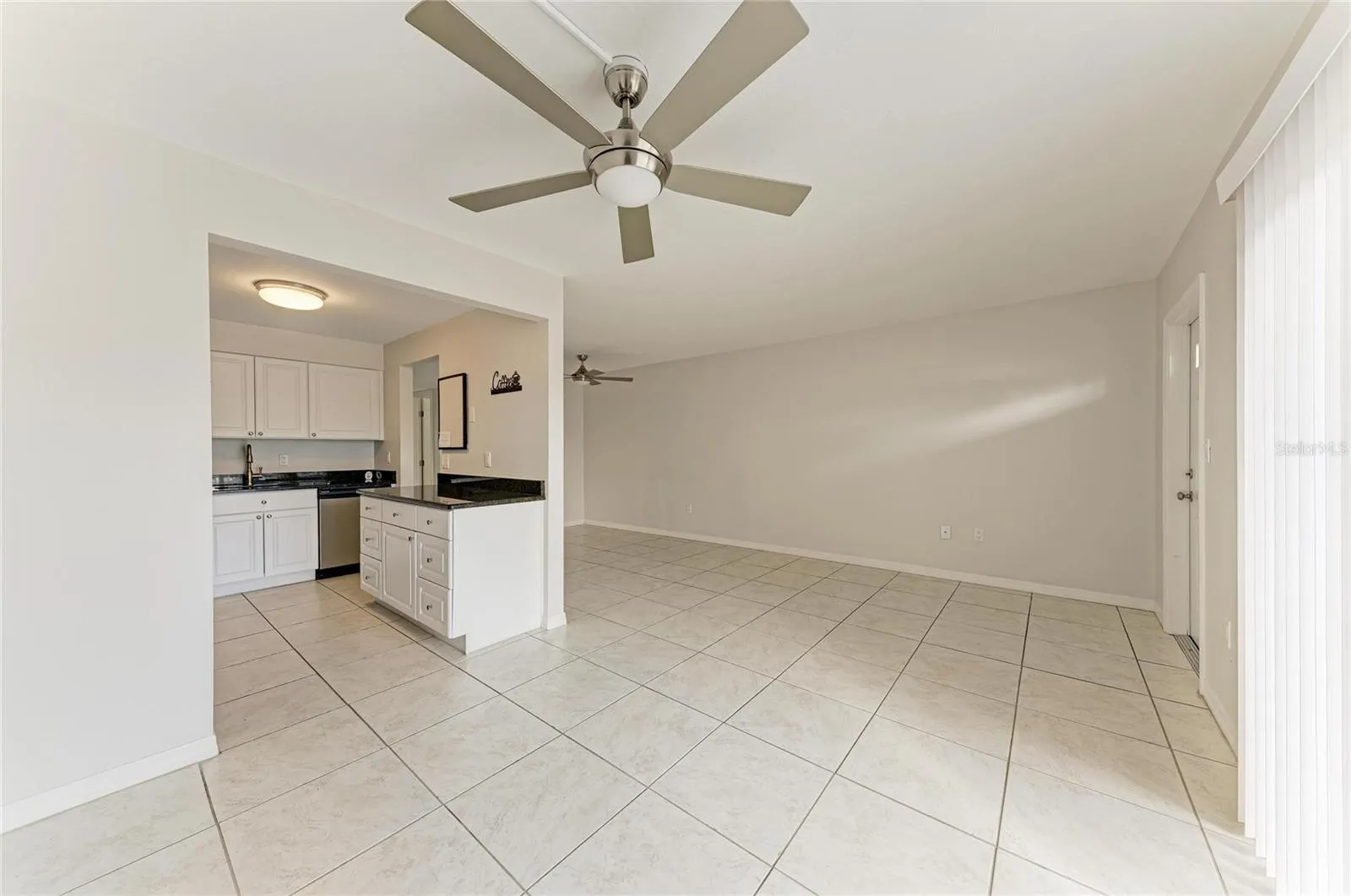 7304 W COUNTRY CLUB DR N #115 #115
