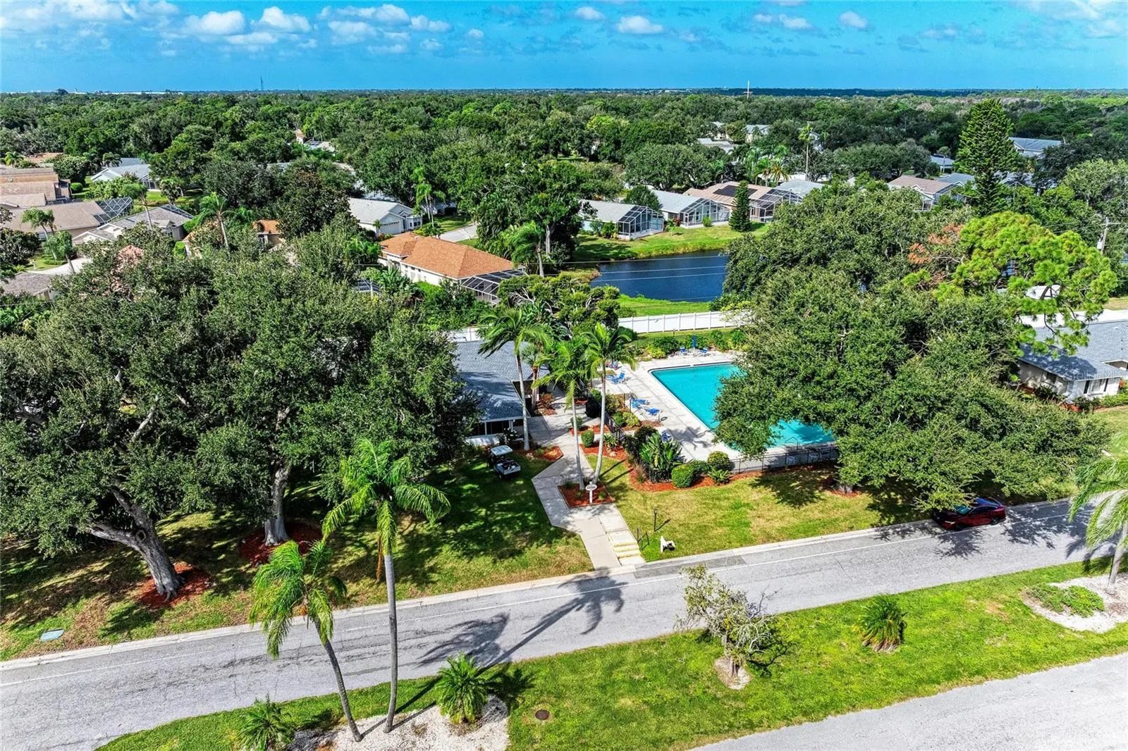 7304 W COUNTRY CLUB DR N #115 #115