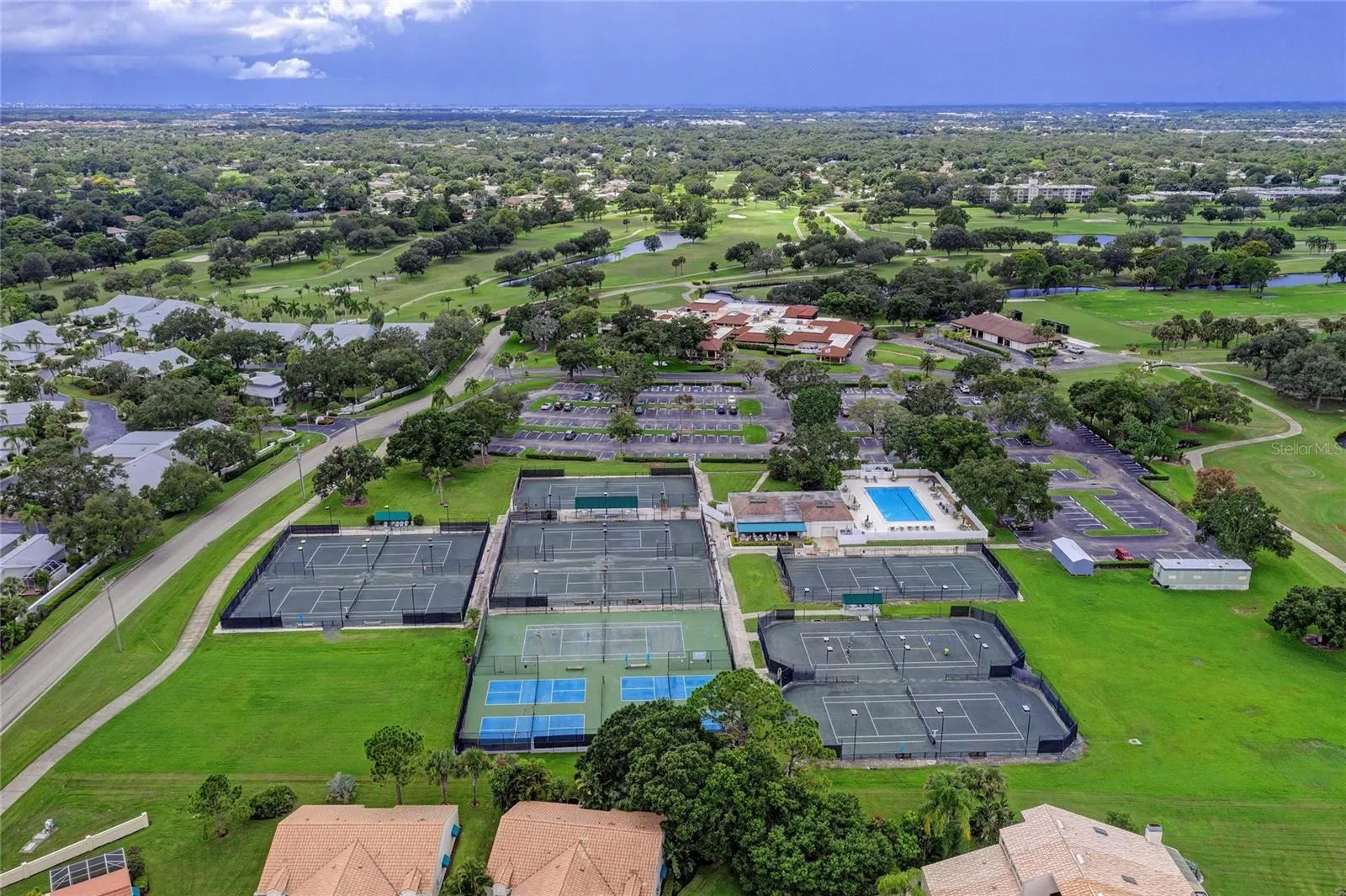 7304 W COUNTRY CLUB DR N #115 #115