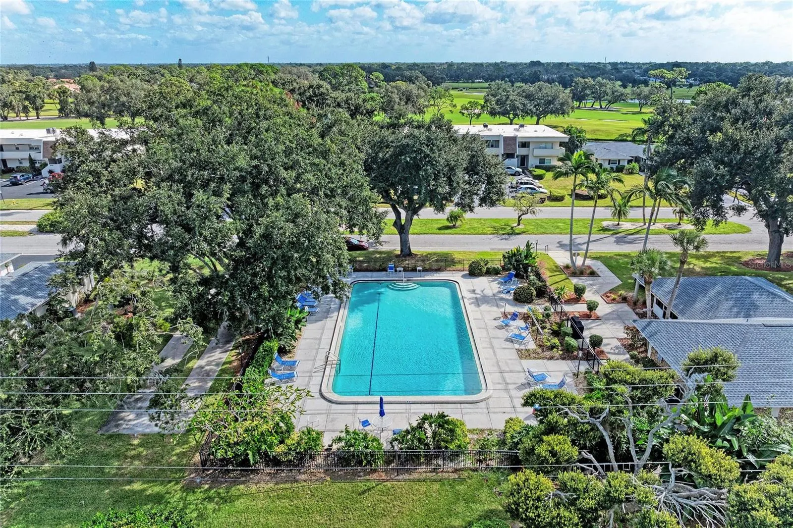 7304 W COUNTRY CLUB DR N #115 #115