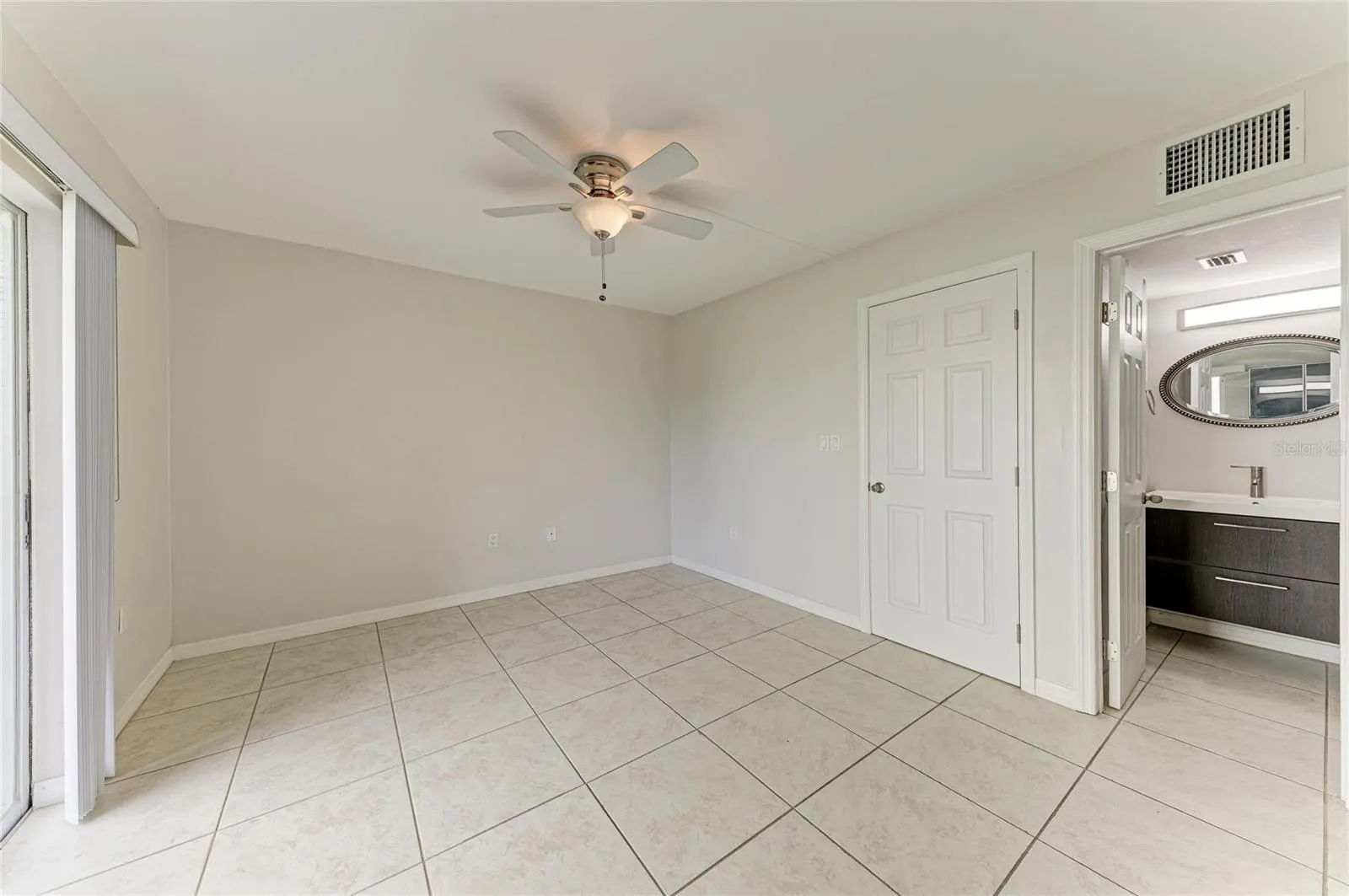 7304 W COUNTRY CLUB DR N #115 #115
