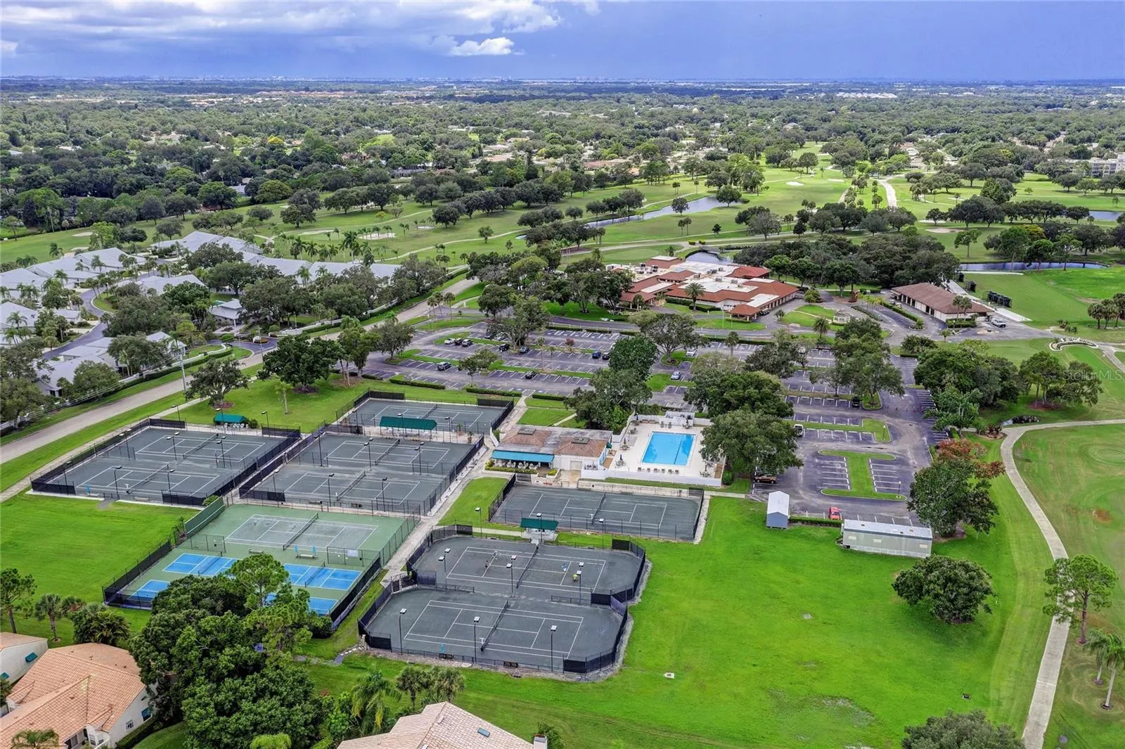 7304 W COUNTRY CLUB DR N #115 #115