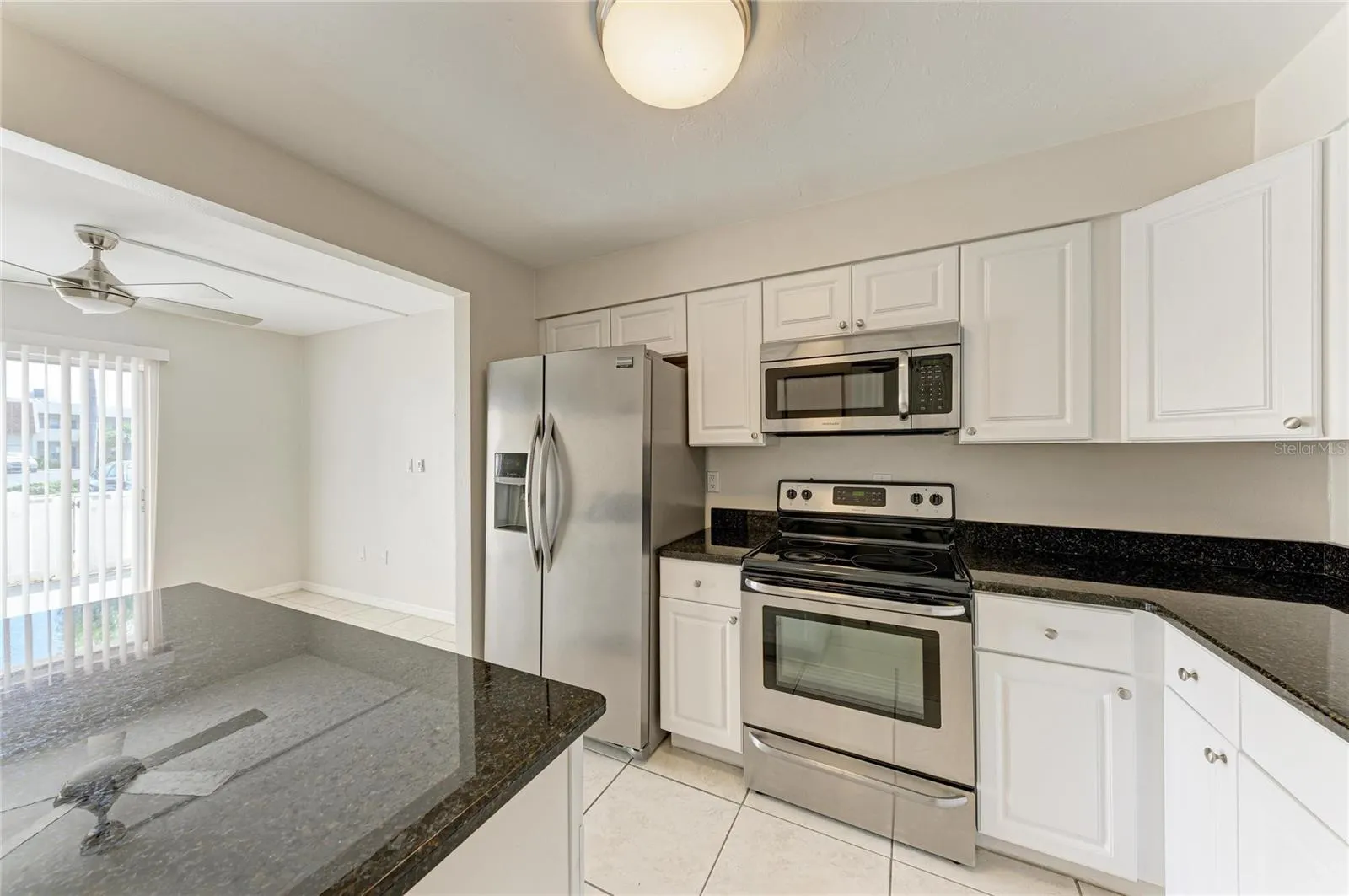 7304 W COUNTRY CLUB DR N #115 #115