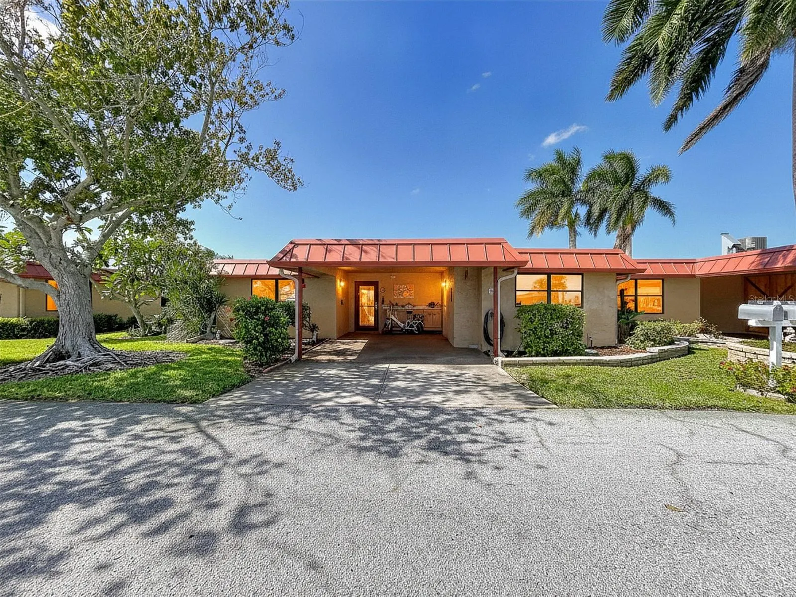 3852 CATALINA DR #127 #127