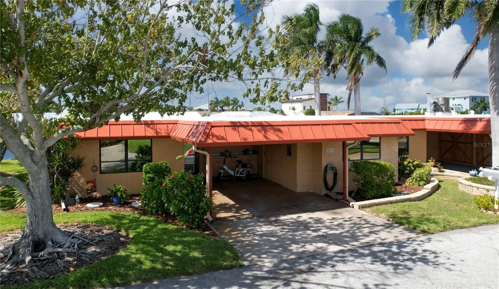 3852 CATALINA DR #127 #127
