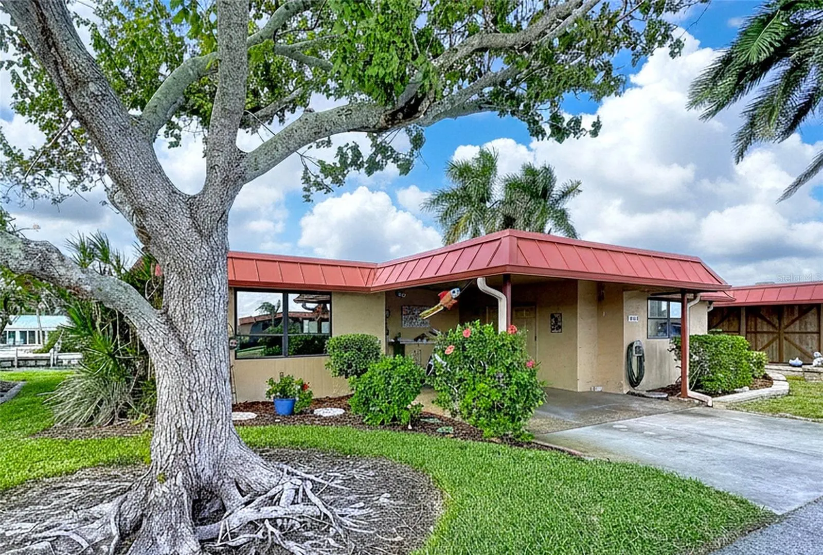 3852 CATALINA DR #127 #127