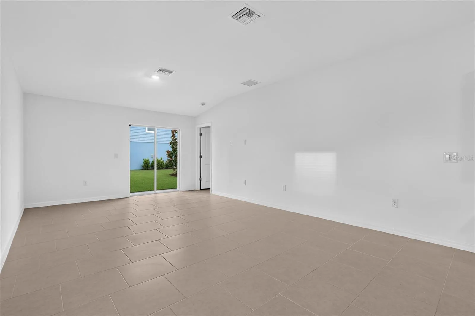 45055 PIPEVINE CIR