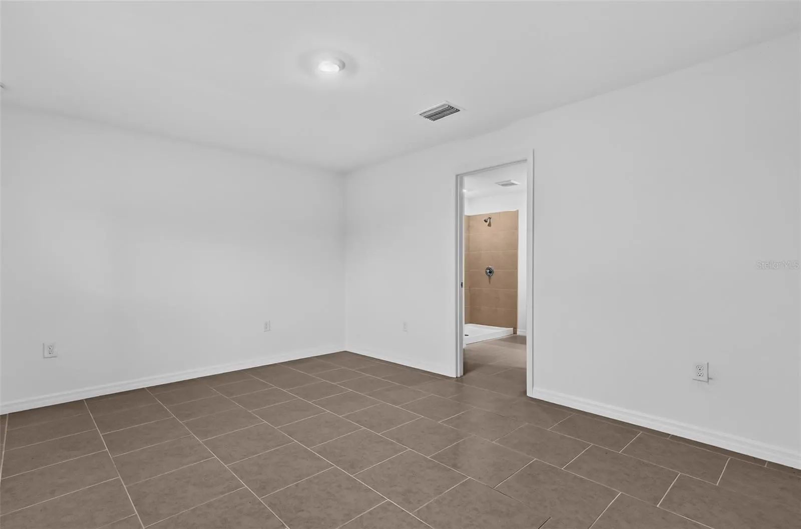 45055 PIPEVINE CIR