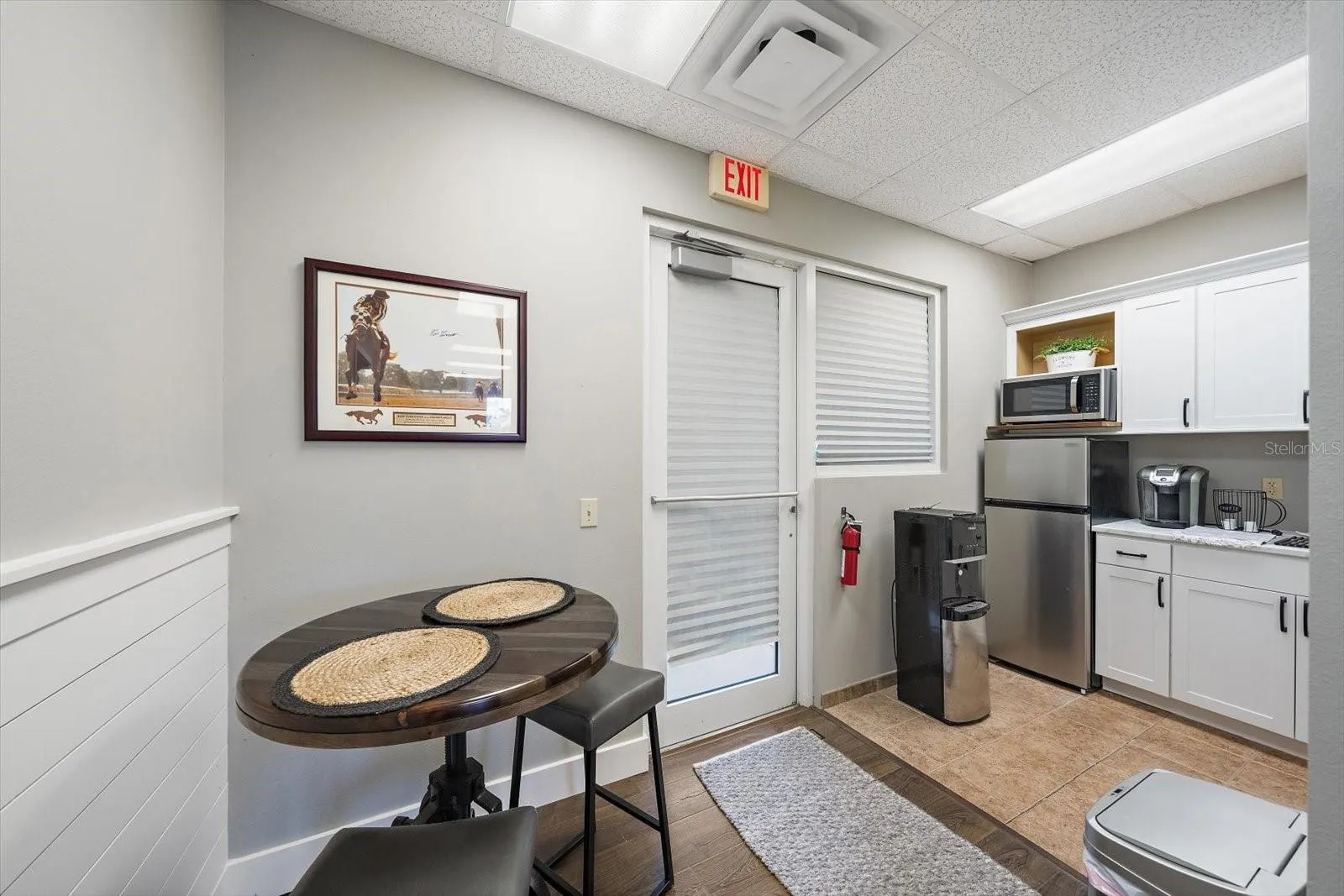 202 RHODES AVE #101 #101