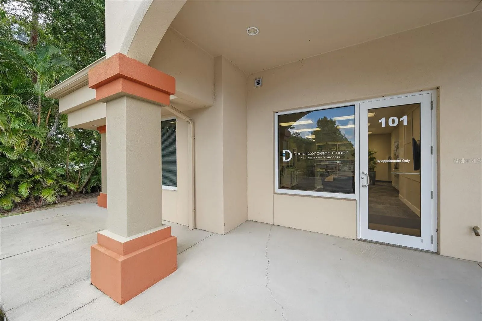 202 RHODES AVE #101 #101
