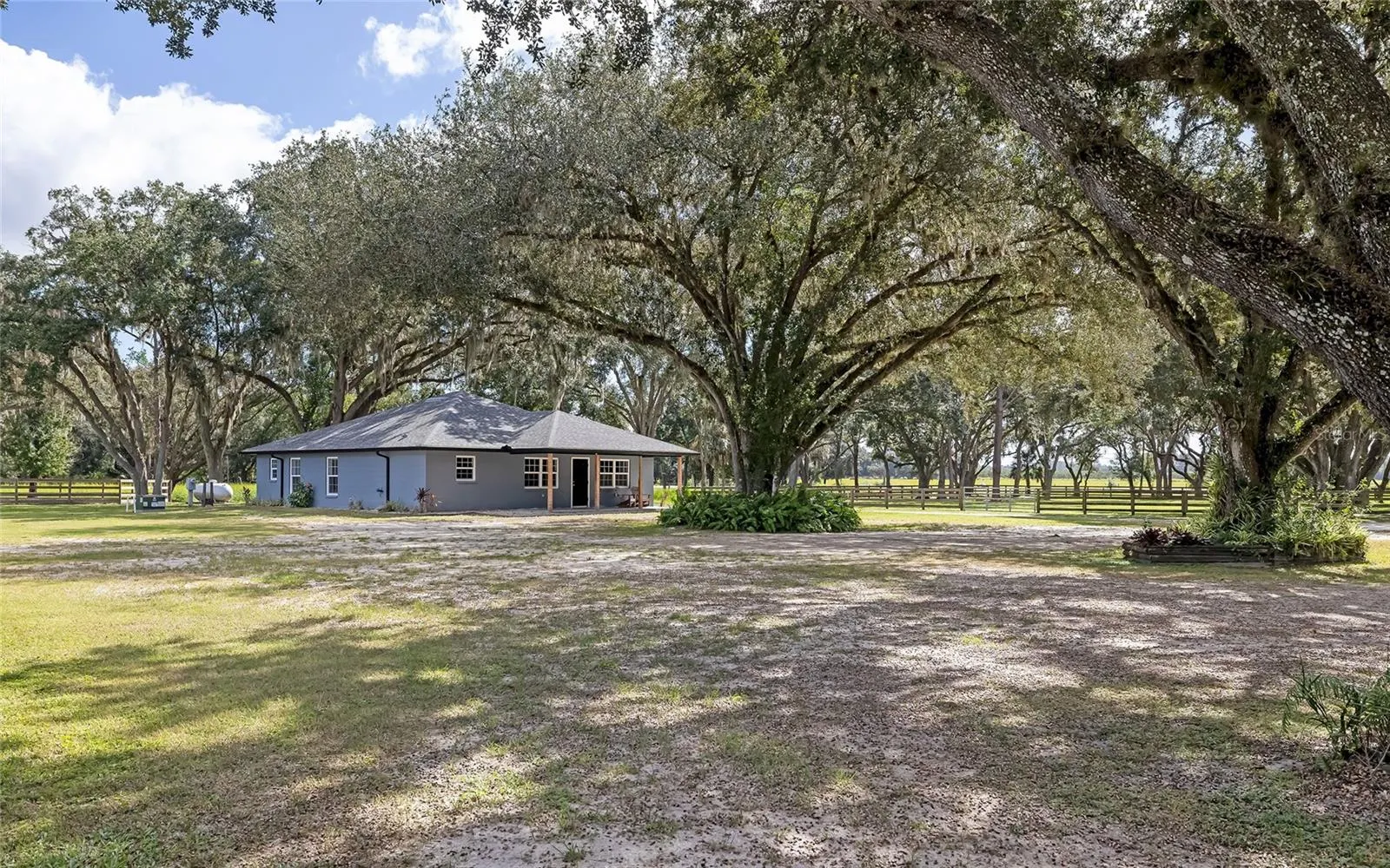 7713 STATE ROAD 64 E
