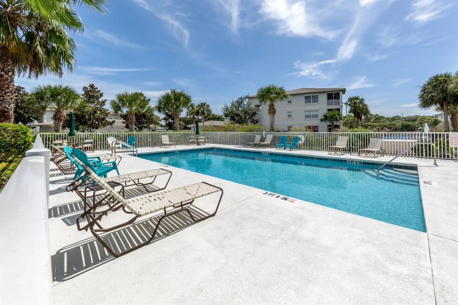 200 GARDENS EDGE DR #212 #212