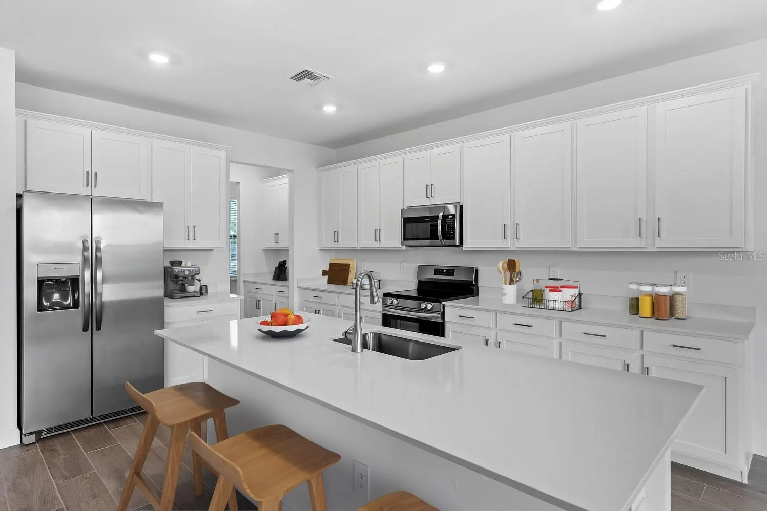 18224 KETTLE LAKE PL