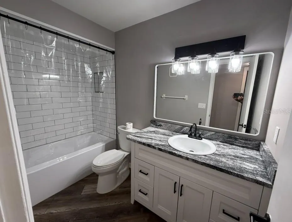 5800 HOLLYWOOD BLVD #324 #324