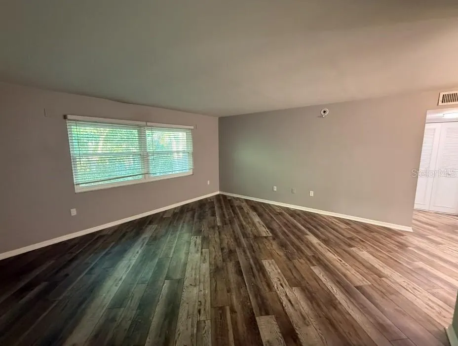 5800 HOLLYWOOD BLVD #324 #324