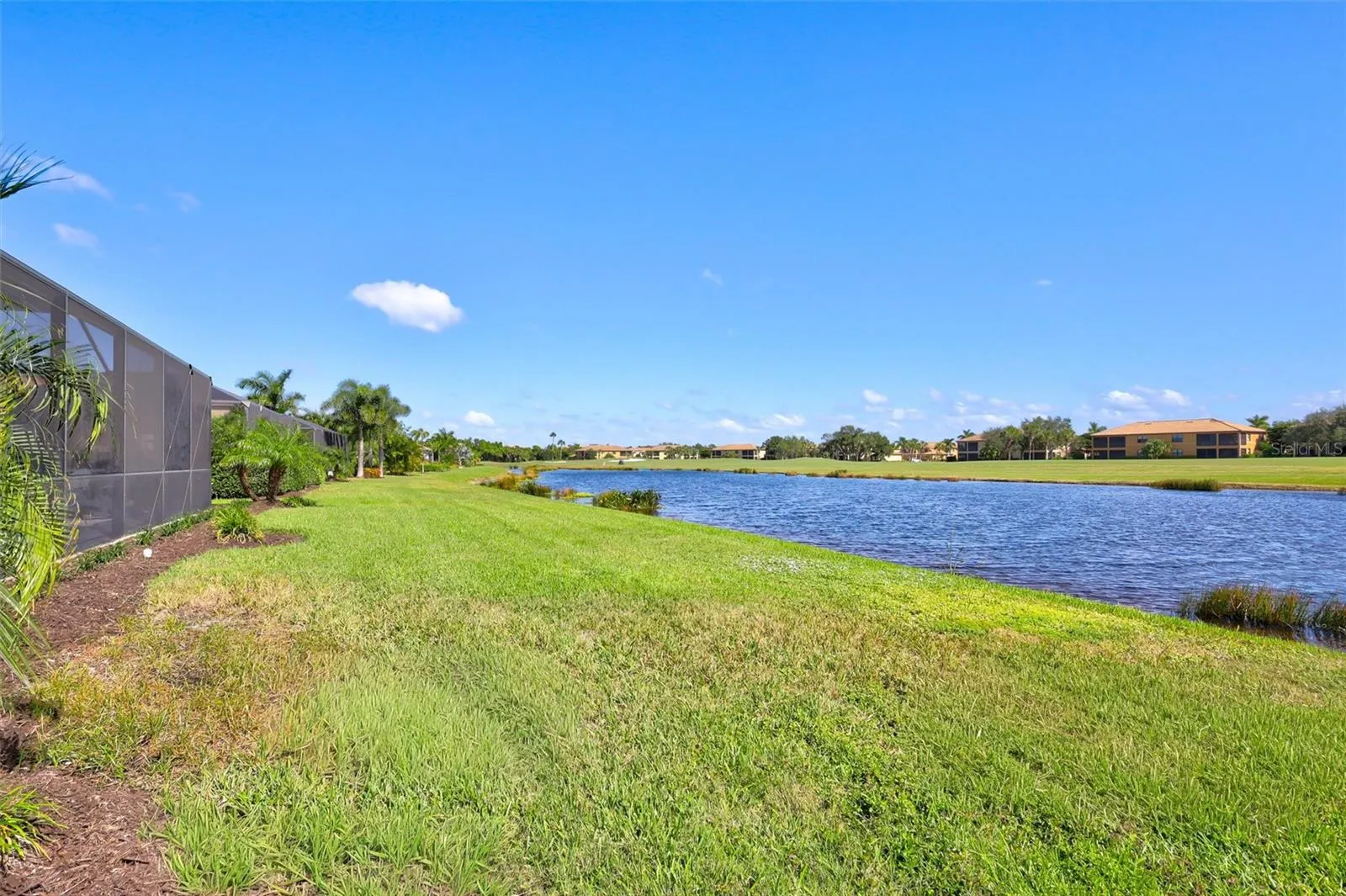 6832 WILD LAKE TER