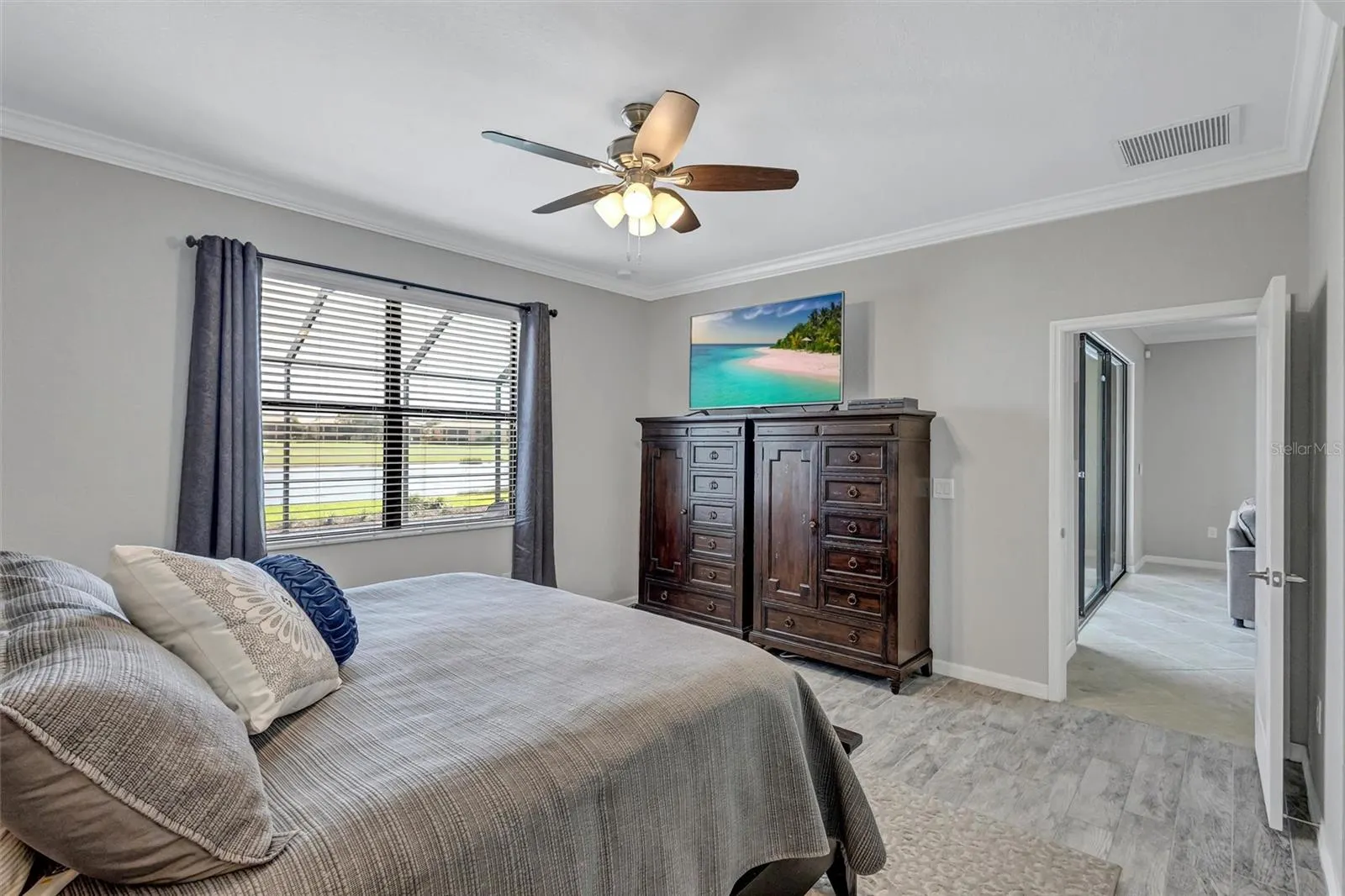 6832 WILD LAKE TER