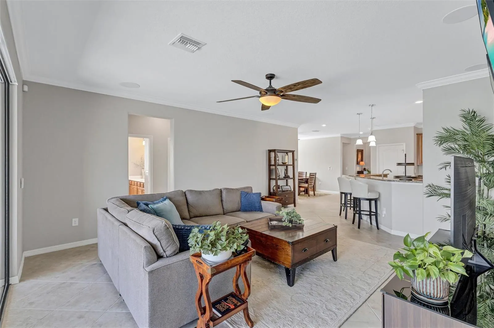 6832 WILD LAKE TER