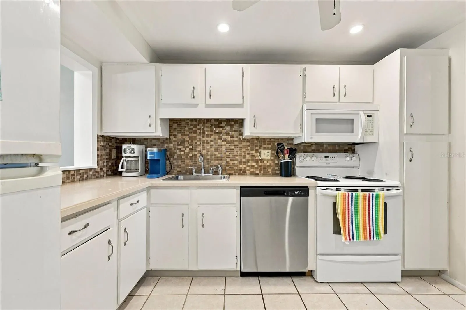 7405 W COUNTRY CLUB DR N #104 #104