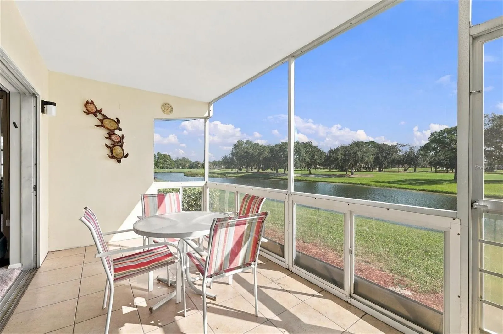7405 W COUNTRY CLUB DR N #104 #104